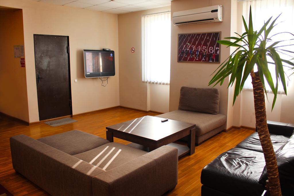 Athletics Hotel Tbilisi Exterior foto