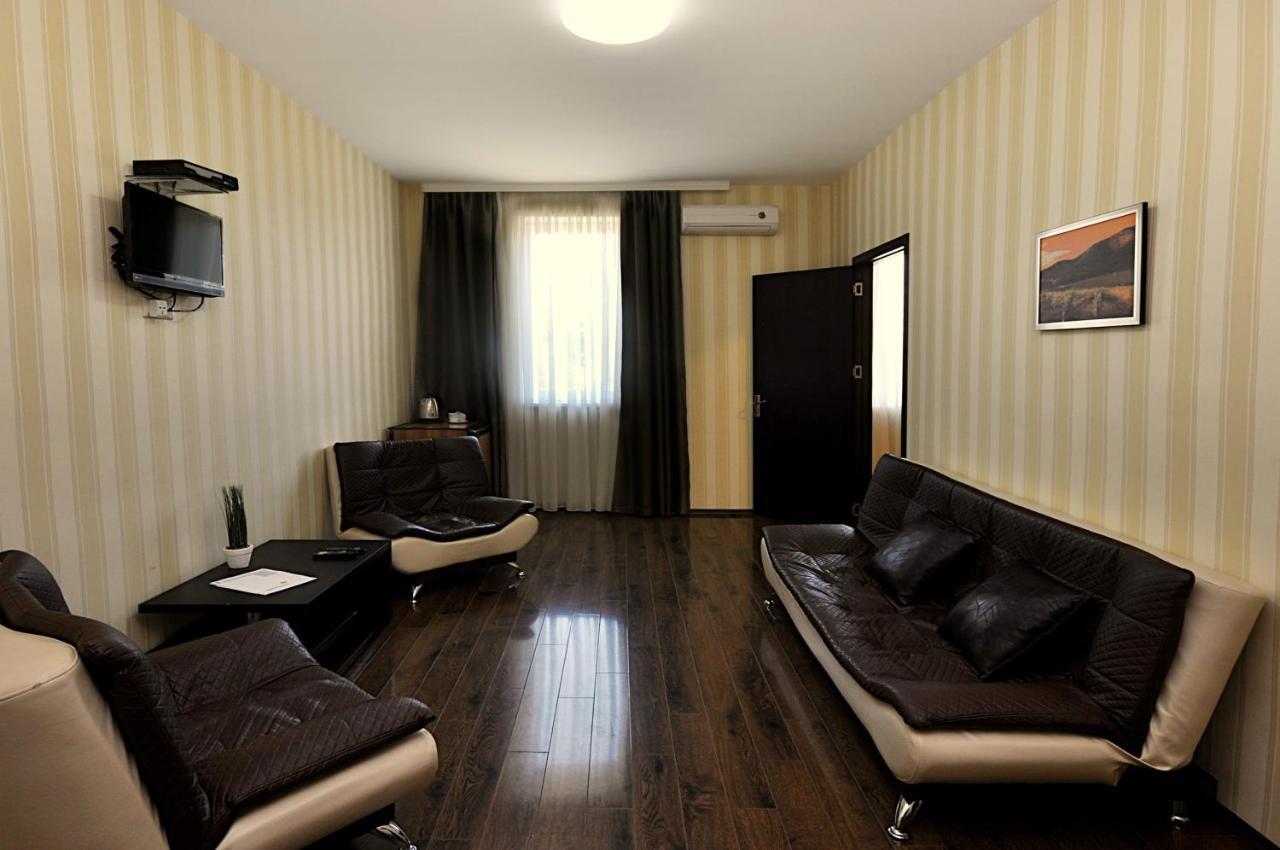 Athletics Hotel Tbilisi Exterior foto